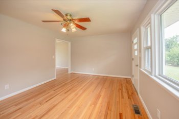 07-Living-Room